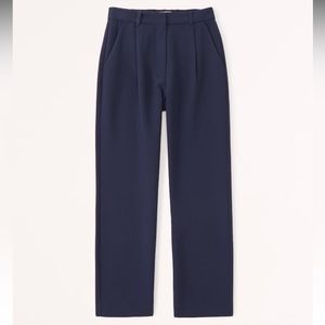 Abercrombie & Fitch Tailored Relaxed Straight Pant